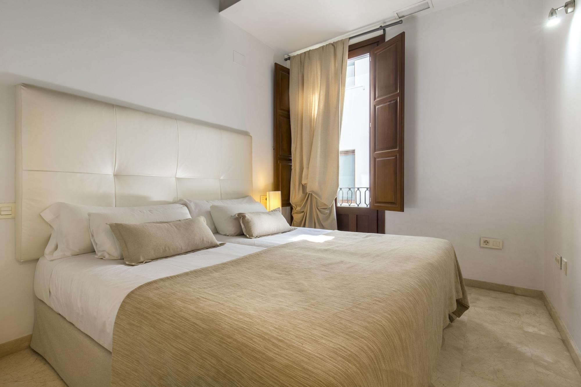 Elvira Suites Гранада Екстер'єр фото